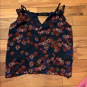 BUNDLE 3 FOR $15 Jessica Simpson tank
